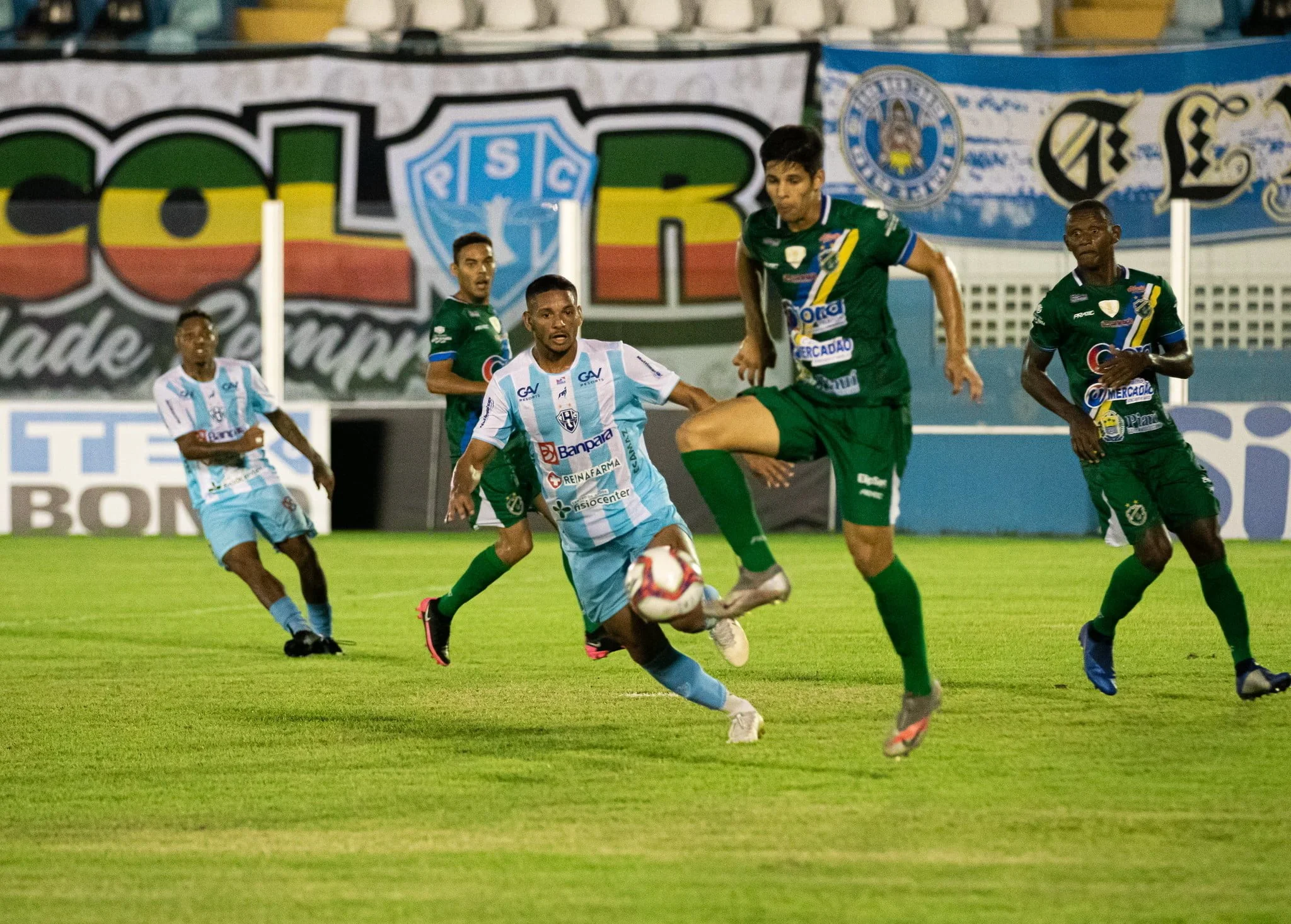 DAZN quebra recorde do  com transmissão ao vivo do Corinthians